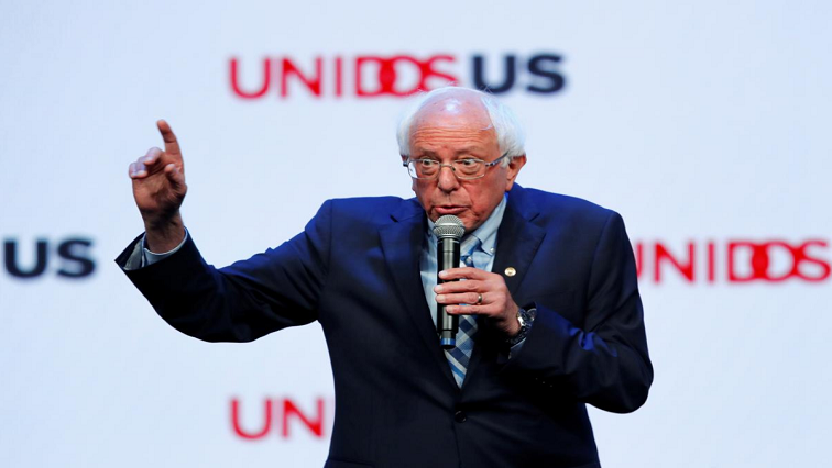 El Bernie Sanders Reminds Latinos of AMLO